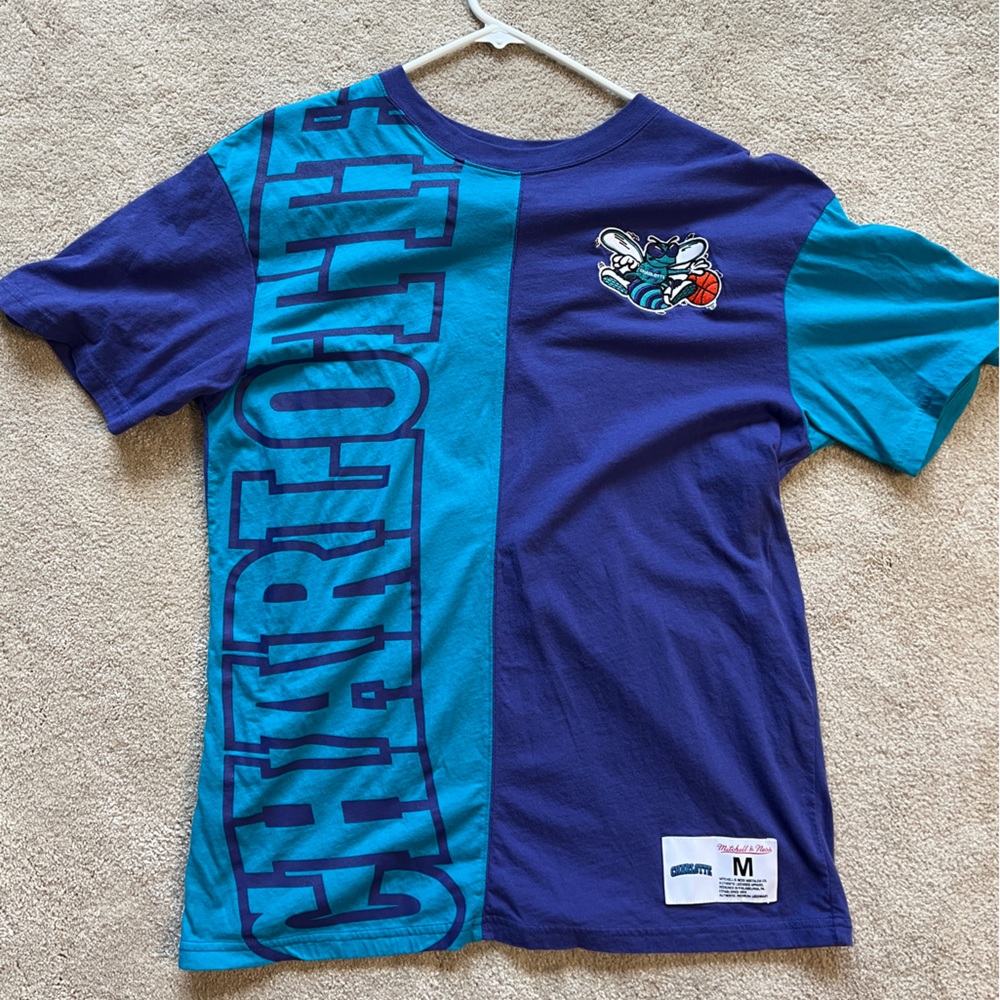 Mitchell and Ness Charlotte Hornets tee